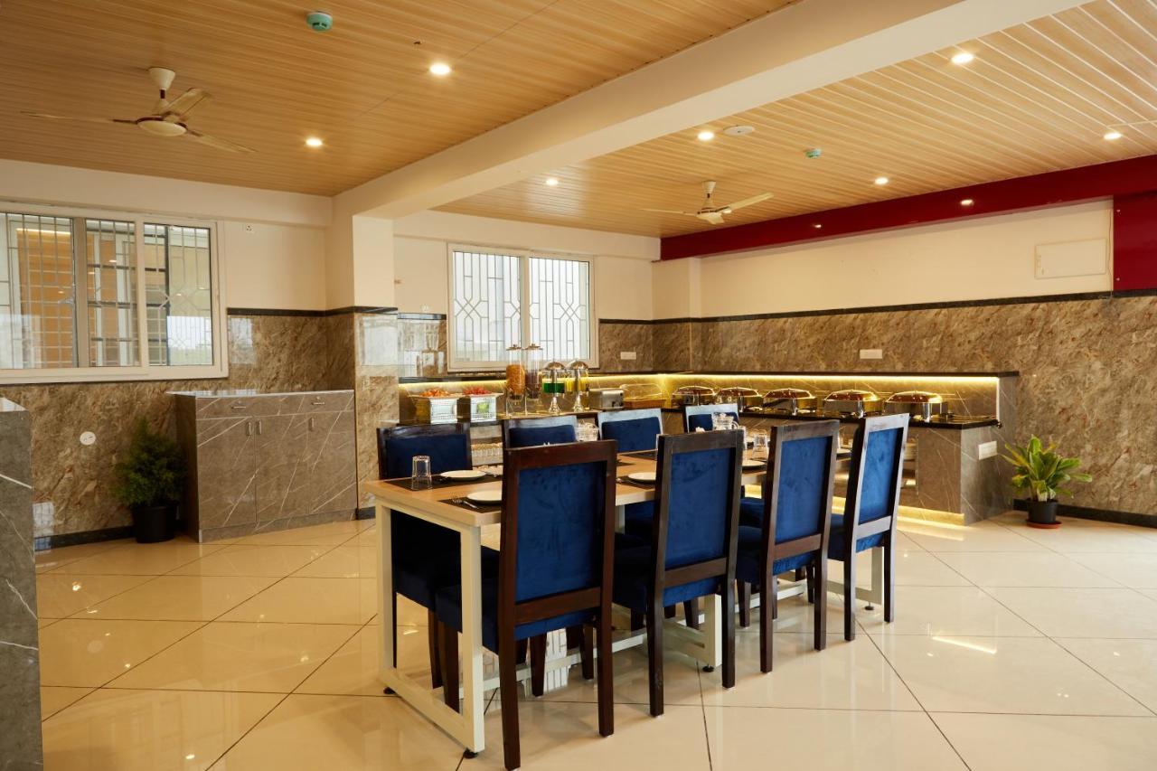 Vovo Premier Hotel Bengaluru Kültér fotó