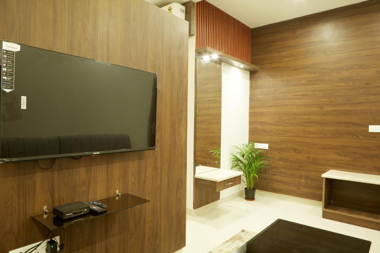 Vovo Premier Hotel Bengaluru Kültér fotó